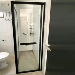 partisi kaca kamar mandi