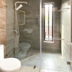 partisi kaca kamar mandi
