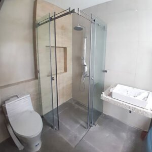 SLIDING-GLASS-FRAMELESS-STANDARD-TAMAN-SPAIN-05082024-TERBUKA