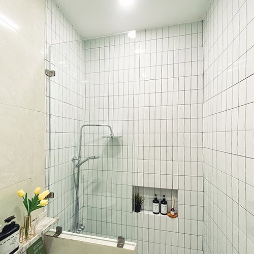 Pembatas Kaca Kamar Mandi