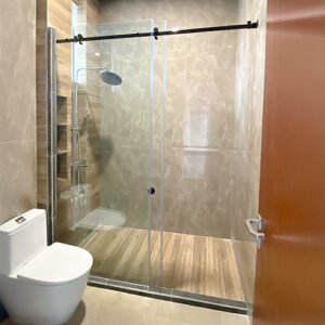 partisi kaca kamar mandi