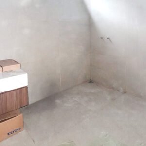 partisi kaca kamar mandi