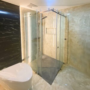 partisi kaca kamar mandi