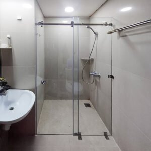 Pintu Kamar Mandi Geser, partisi kaca kamar mandi