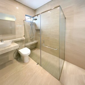 SWING DOOR KAMAR MANDI, partisi kaca kamar mandi