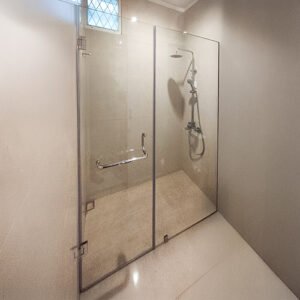 SWING DOOR KAMAR MANDI, partisi kaca kamar mandi