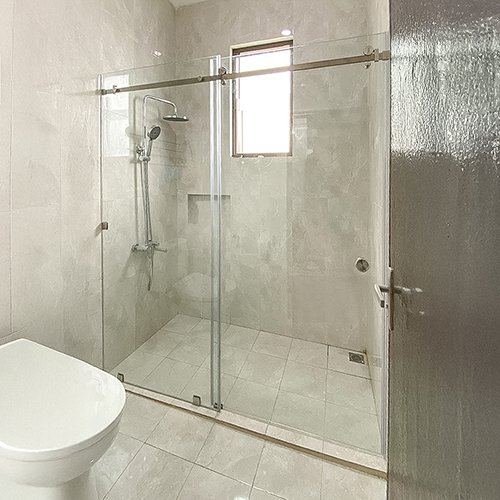 PINTU SWING KAMAR MANDI