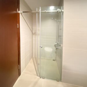 partisi kaca kamar mandi