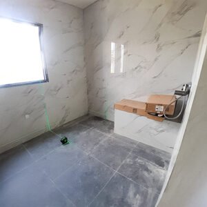 SEKAT KACA KAMAR MANDI MINIMALIS