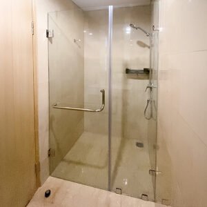 pintu kaca kamar mandi minimalis