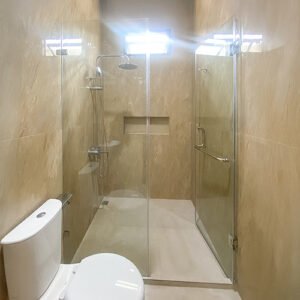 PINTU KACA KAMAR MANDI MINIMALIS