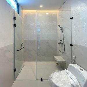 PINTU KACA KAMAR MANDI MINIMALIS