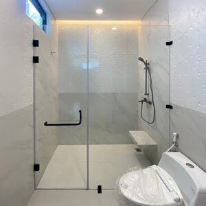 PINTU KACA KAMAR MANDI MINIMALIS