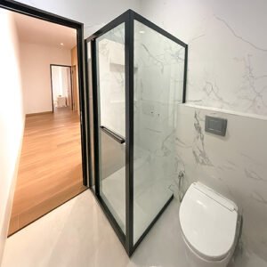 Shower Glass Kamar Mandi