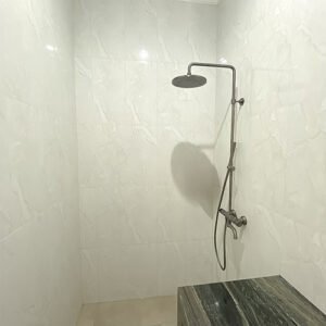 SEKAT KACA KAMAR MANDI MINIMALIS