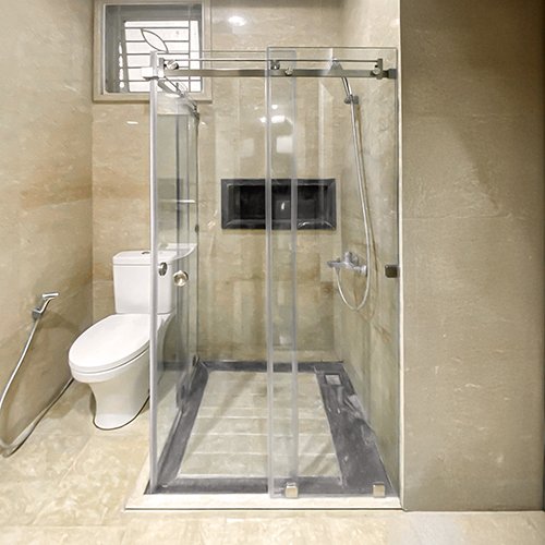 837 SLIDING FRAMELESS SUDUT LES BELLES MAISON, PONDOK JAGUNG, SERPONG UTARA, TANGERANG SELATAN (TERTUTUP)