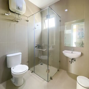 PINTU KACA KAMAR MANDI MINIMALIS