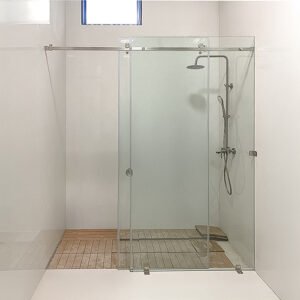 pintu kaca geser