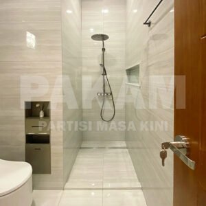 1061 SWING FRAMELESS SF 1 KARAWACI 280226 (BEFORE)