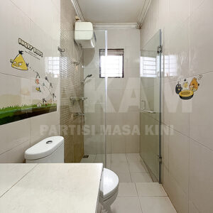 1160-SWING-FRAMELESS-SF1-DELTA-ZAMRUD-220626-TERBUKA