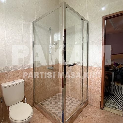 1054-PIVOT-JALAN-KELAPA-KOPYOR-SERPONG-TANGERANG-100226-TERTUTUP