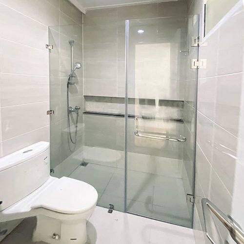 Screen Shower, partisi kaca kamar mandi