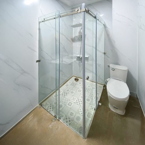 706-SLIDING-FRAMELESS-STANDARD-CIRACAS