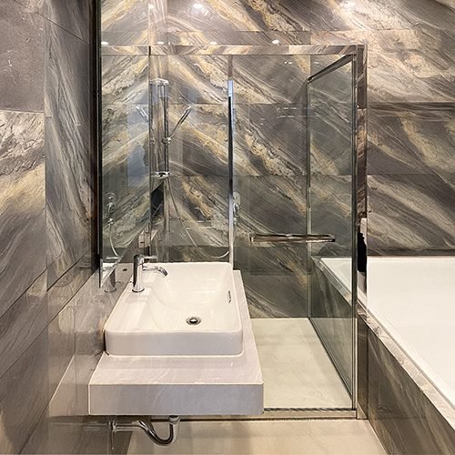 711-PIVOT-SHOWERBOX-KAMAR-MANDI-CLUSTER-GREENWOOD-LIPPO-CIKARANG-260525-TERTUTUP