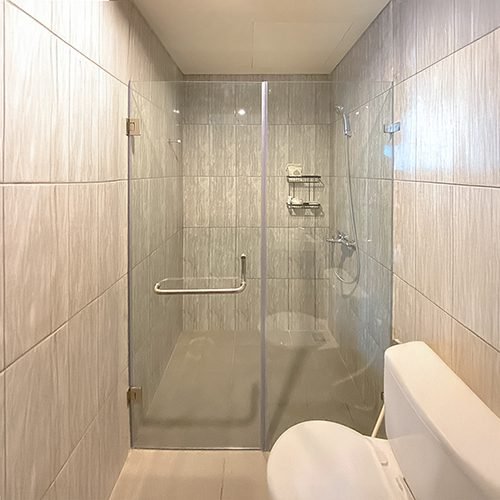 SWING DOOR KAMAR MANDI MINIMALIS