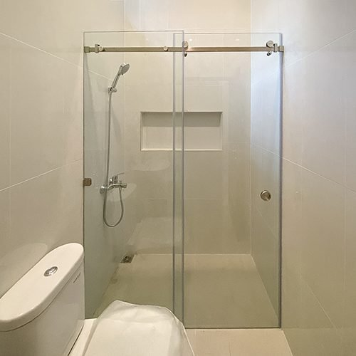pintu kaca geser