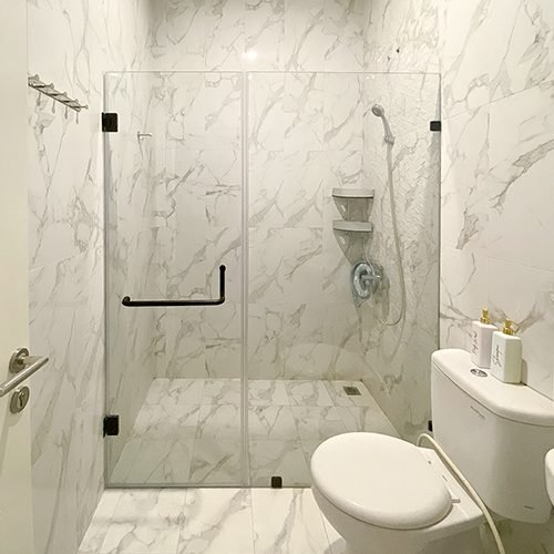 SWING DOOR KAMAR MANDI MINIMALIS