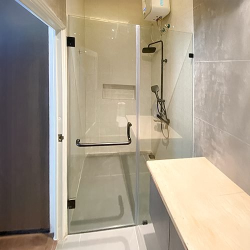 SWING DOOR KAMAR MANDI MINIMALIS