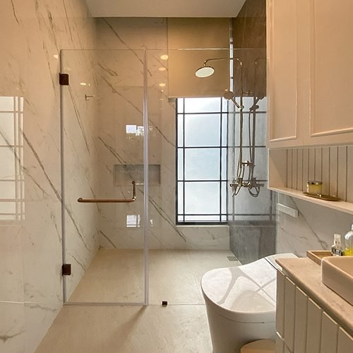 PINTU KACA KAMAR MANDI MINIMALIS