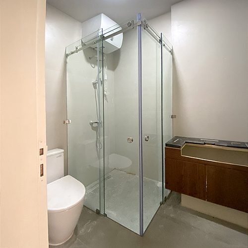 PINTU KACA KAMAR MANDI MINIMALIS