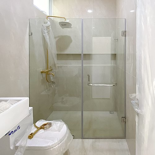 PINTU KACA KAMAR MANDI MINIMALIS