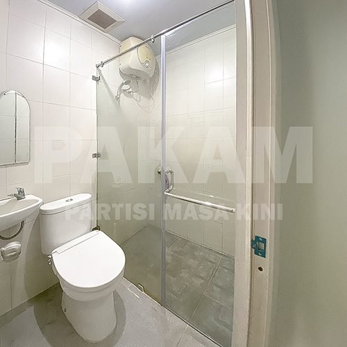 PINTU KACA KAMAR MANDI MINIMALIS