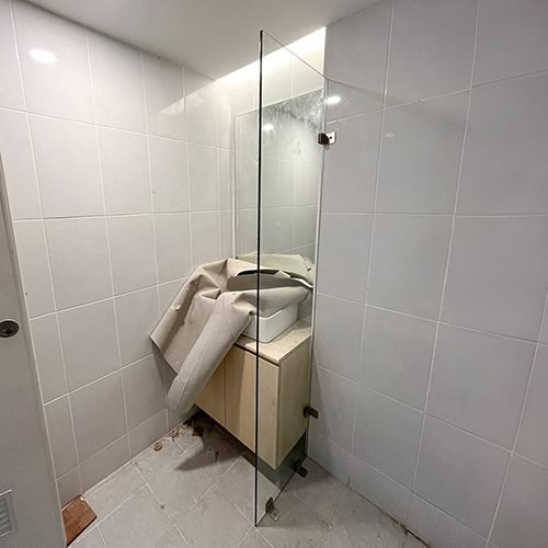 FIXED-FRAMELESS-PARTITION-APARTEMEN-TOKYO-RIVERSIDE-PIK-2-TOWER-10062024-AFTER