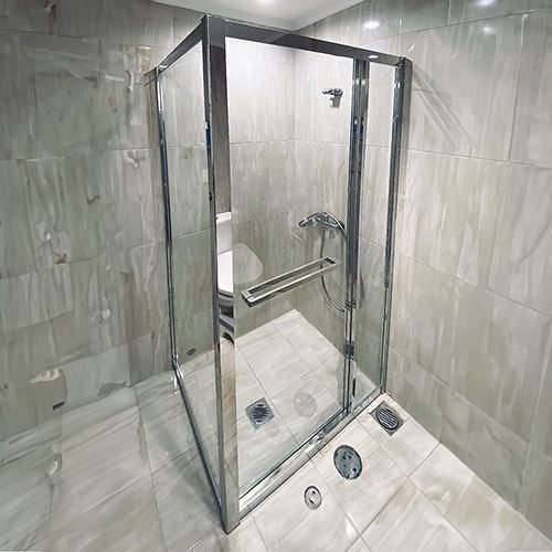 Kaca Sekat Shower - Apartemen paladian park kelapa gading