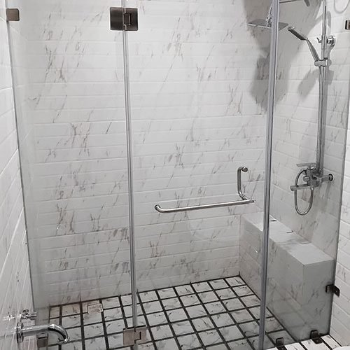Partisi Kaca Tempered Kamar Mandi Standar